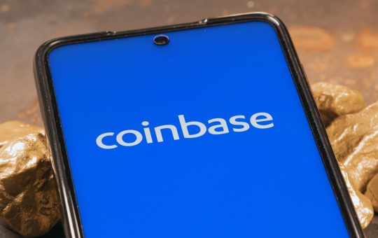 buy coinbase stock on q1 earnings report