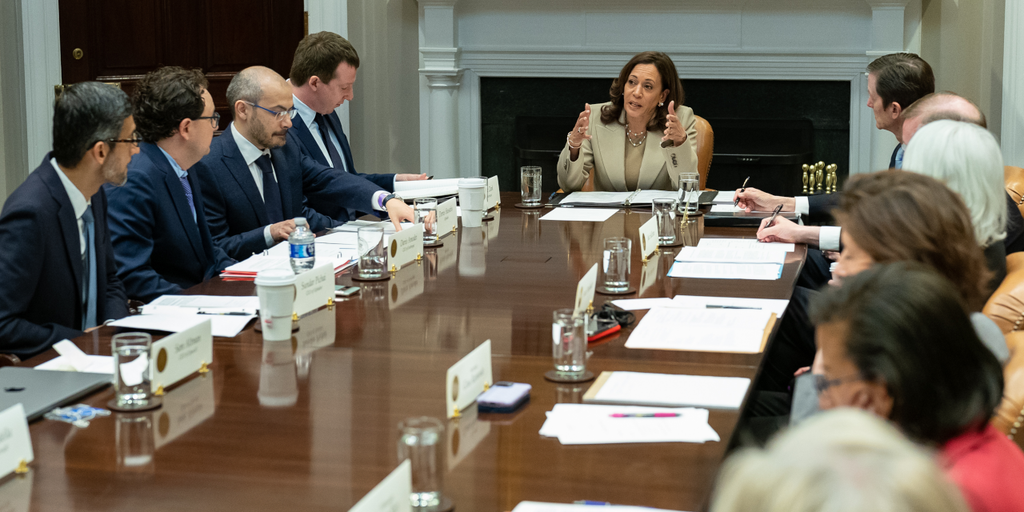 White House Meets With AI Leaders in Attempt to 'Protect Our Society'