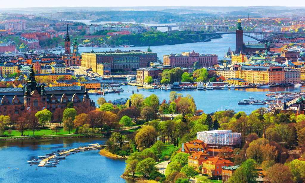 Bitcoin Robbery Gang Strikes Again in Sweden: Middle-Aged Couple Targeted: Report